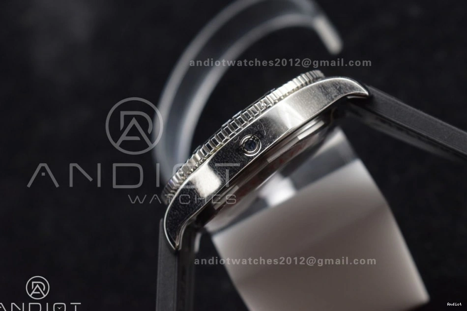 Black On TF A2824 1:1 Best Superocean Bezel Strap Rubber Automatic Black Orange 44 Dial Edition 0421